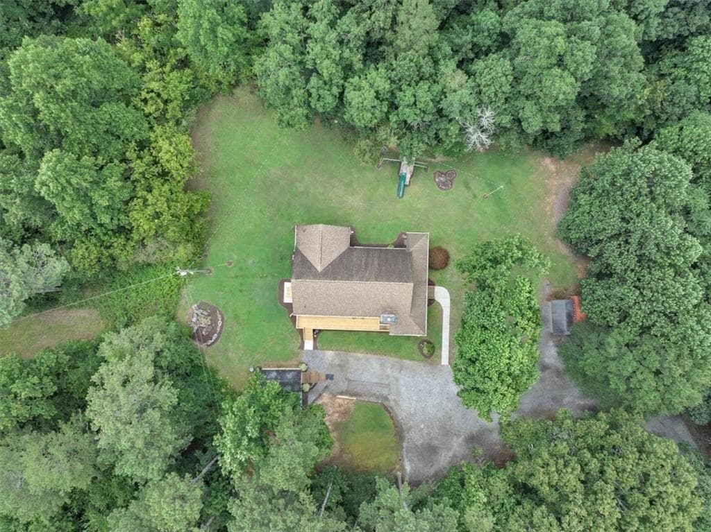 3 bedroom, 2 bathroom, 1,956 sq ft single family residence for sale at 517 Franklin Goldmine Road, Cumming, GA 30028 — photo 3