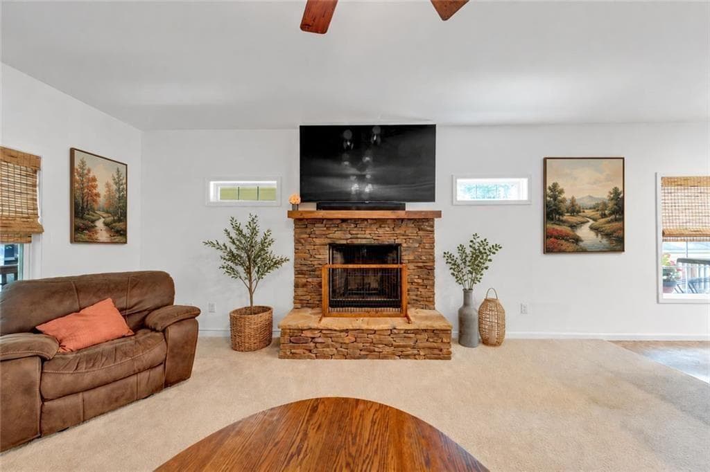 3 bedroom, 2 bathroom, 1,956 sq ft single family residence for sale at 517 Franklin Goldmine Road, Cumming, GA 30028 — photo 6