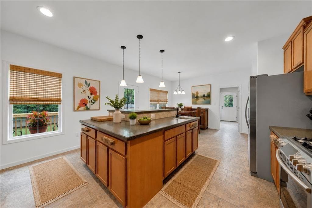 3 bedroom, 2 bathroom, 1,956 sq ft single family residence for sale at 517 Franklin Goldmine Road, Cumming, GA 30028 — photo 8