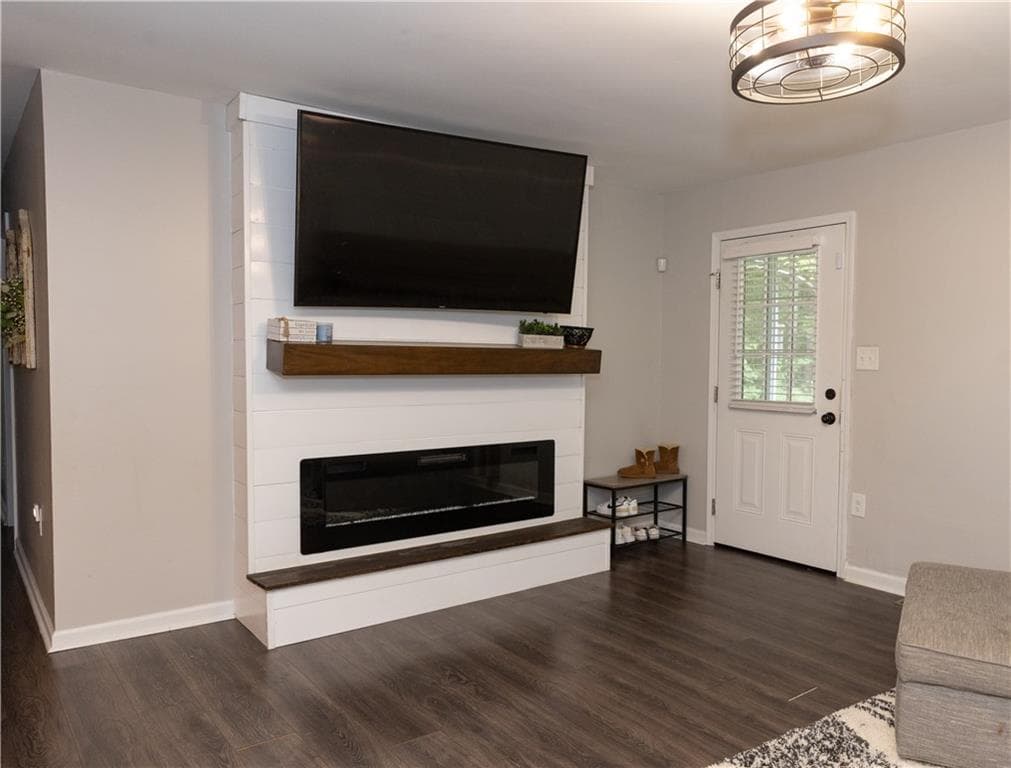 4 bedroom, 2 bathroom, 1,764 sq ft single family residence for sale at 2641 E Hermitage Road, Kingston, GA 30145 — photo 6