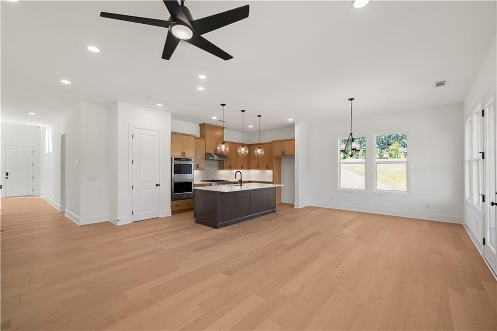 4 bedroom, 3 bathroom, 2,661 sq ft single family residence for sale at 1027 Winding Branch Drive, Canton, GA 30114 — photo 7
