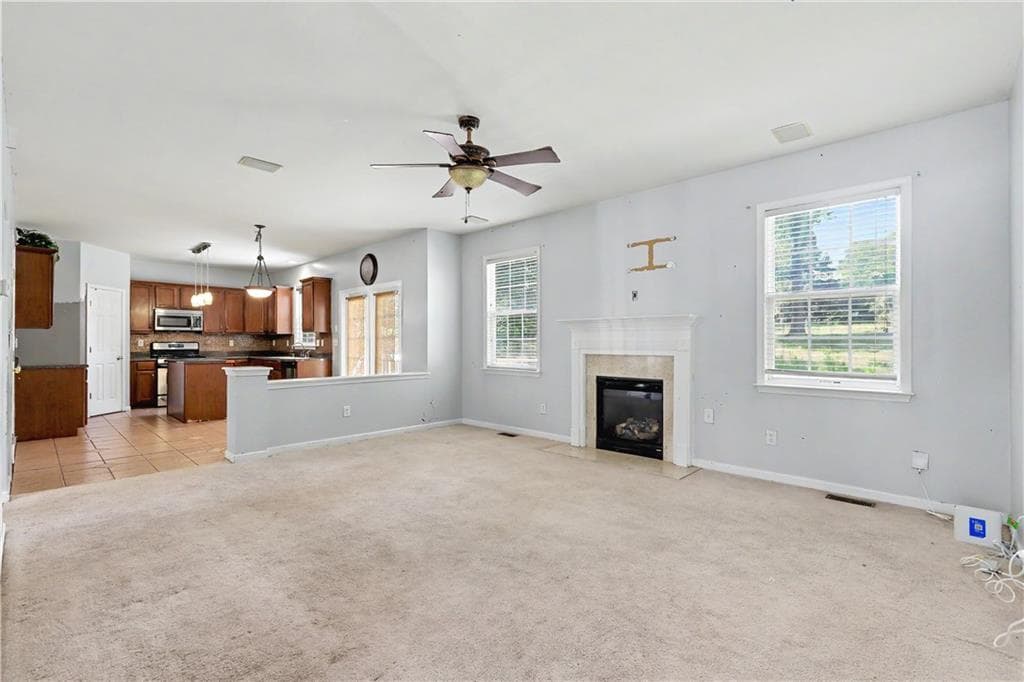 6 bedroom, 4 bathroom, 2,539 sq ft single family residence under contract at 530 Bigelow, Atlanta, GA 30349 — photo 9