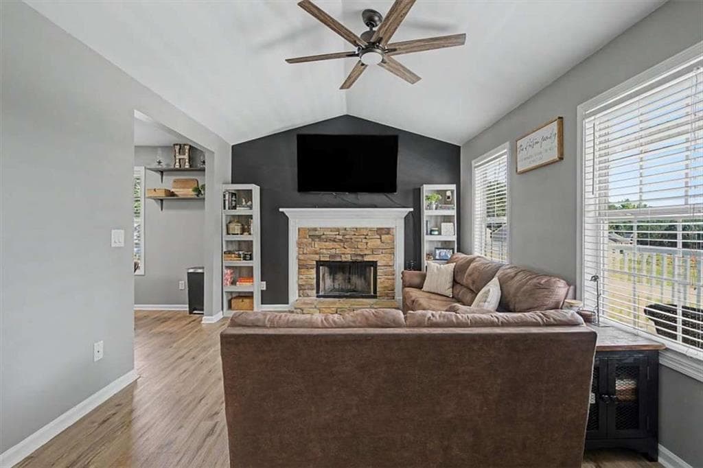 4 bedroom, 2 bathroom, 1,298 sq ft single family residence under contract at 26 Moorland Drive, Rockmart, GA 30153 — photo 2