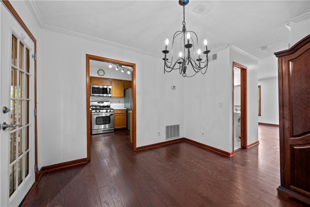 3 bedroom, 3 bathroom, 1,408 sq ft townhouse under contract at 568 Stratford Green, Avondale Estates, GA 30002 — photo 5