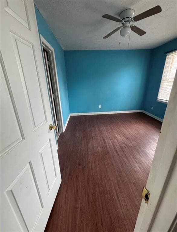 3 bedroom, 2 bathroom, 1,122 sq ft townhouse for sale at 937 Carla Place, Norcross, GA 30093 — photo 6