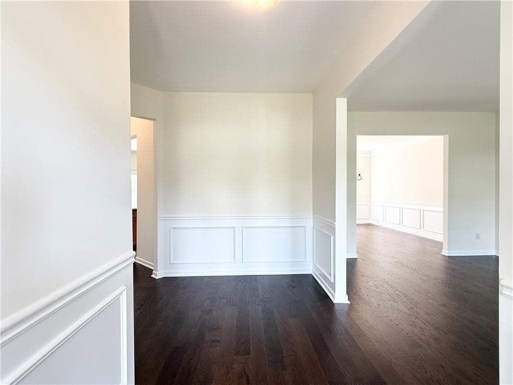 4 bedroom, 3 bathroom, 3,026 sq ft single family residence for sale at 1115 Grey Rock Way, Suwanee, GA 30024 — photo 3