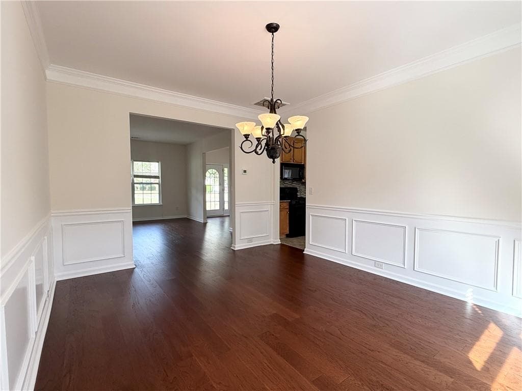 4 bedroom, 3 bathroom, 3,026 sq ft single family residence for sale at 1115 Grey Rock Way, Suwanee, GA 30024 — photo 6