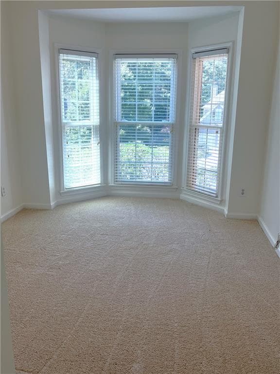 3 bedroom, 3 bathroom, 2,757 sq ft single family residence for sale at 3630 Coldwater Court, Cumming, GA 30041 — photo 7