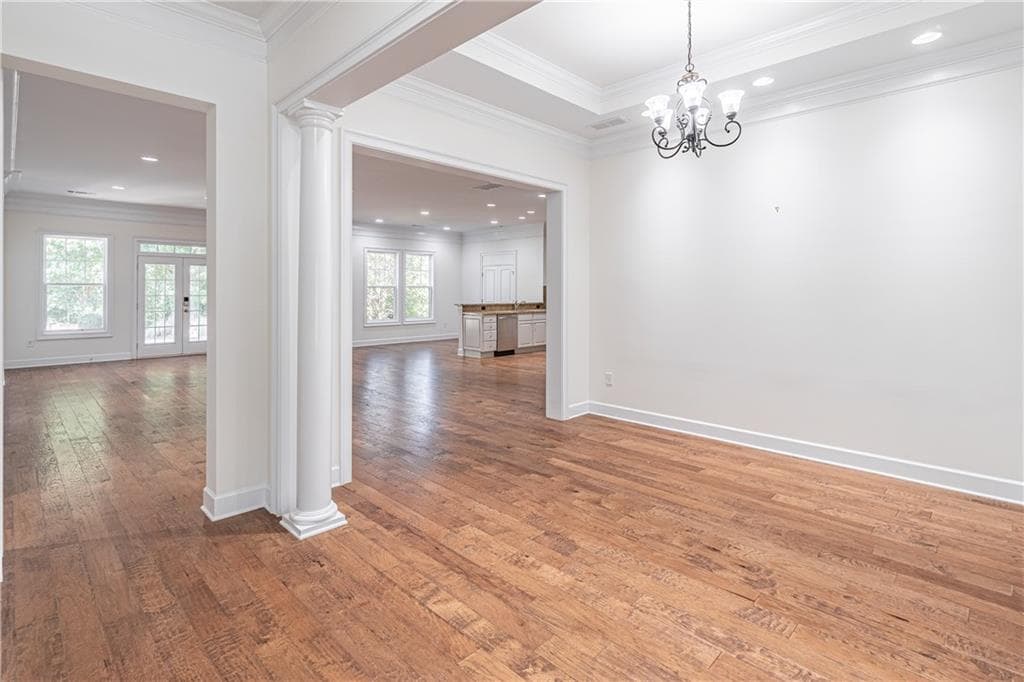 2 bedroom, 2 bathroom, 2,190 sq ft single family residence for sale at 3133 Scarlet Oak Lane, Gainesville, GA 30504 — photo 4