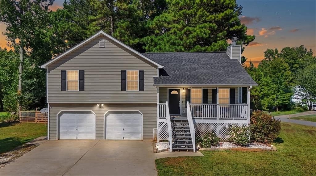 4 bedroom, 2 bathroom, 1,298 sq ft single family residence under contract at 26 Moorland Drive, Rockmart, GA 30153