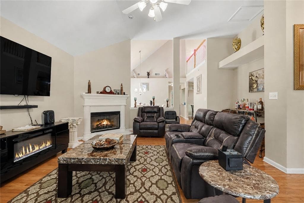4 bedroom, 3 bathroom, 2,174 sq ft single family residence for sale at 8001 Gossamer Drive, Fairburn, GA 30213 — photo 8