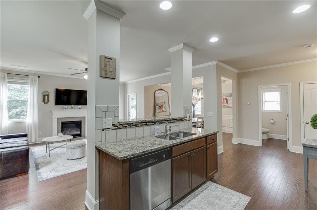 4 bedroom, 4 bathroom, 2,900 sq ft single family residence for rent at 6896 Big Sky Drive, Flowery Branch, GA 30542 for $2,800 a month — photo 4