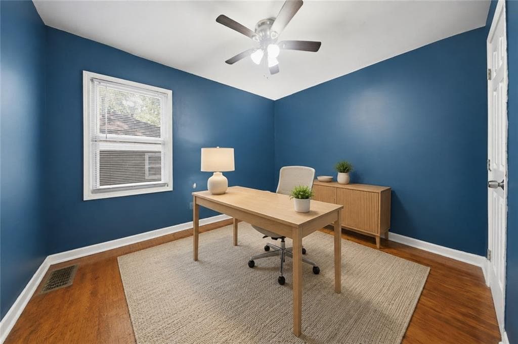 3 bedroom, 2 bathroom, 1,312 sq ft single family residence for sale at 2123 Rachael Street, Atlanta, GA 30315 — photo 6