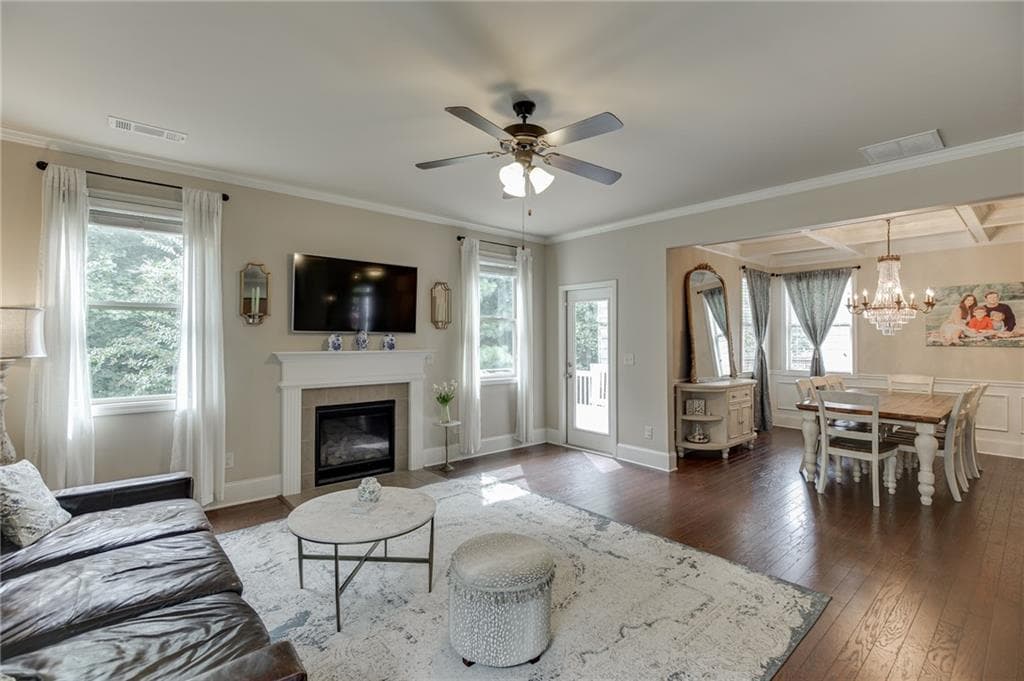 4 bedroom, 4 bathroom, 2,900 sq ft single family residence for rent at 6896 Big Sky Drive, Flowery Branch, GA 30542 for $2,800 a month — photo 9