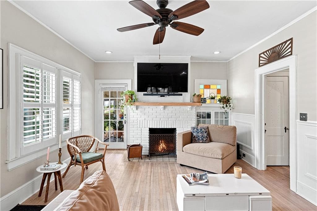 3 bedroom, 3 bathroom, 2,178 sq ft single family residence for sale at 452 Euclid Terrace, Atlanta, GA 30307 — photo 8