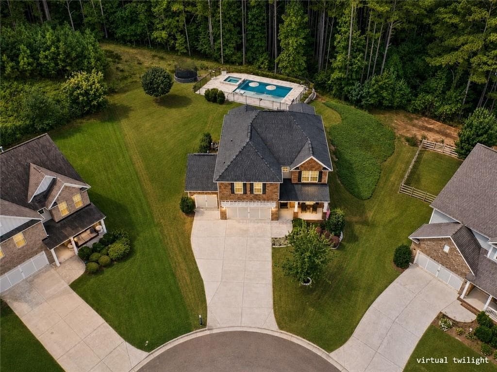 5 bedroom, 5 bathroom, 3,382 sq ft single family residence for sale at 472 Greyfield Drive, Canton, GA 30115 — photo 5