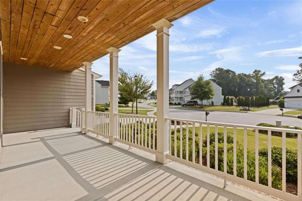 5 bedroom, 5 bathroom, 4,508 sq ft single family residence for sale at 6634 Stag Leap Lane, Hoschton, GA 30548 — photo 6