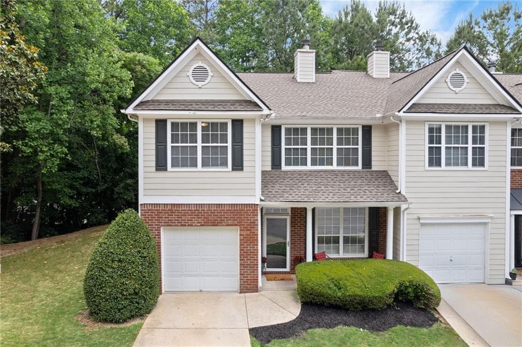 4 bedroom, 3 bathroom, 2,100 sq ft townhouse for rent at 1607 Jackson Trace Court, Atlanta, GA 30318 for $2,200 a month — photo 1 of 37