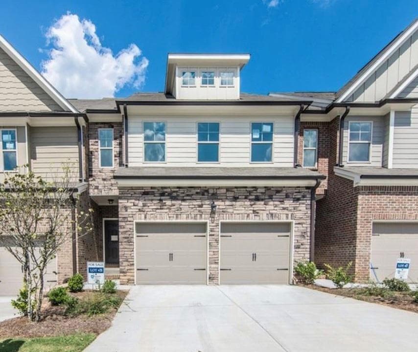 3 bedroom, 3 bathroom, 2,074 sq ft townhouse for rent at 5520 Bright Cross Way, Suwanee, GA 30024 for $2,600 a month — photo 1 of 15