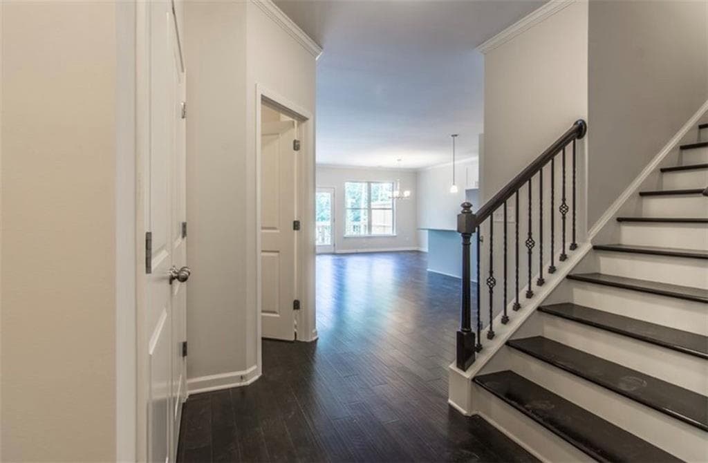 3 bedroom, 3 bathroom, 2,074 sq ft townhouse for rent at 5520 Bright Cross Way, Suwanee, GA 30024 for $2,600 a month — photo 6