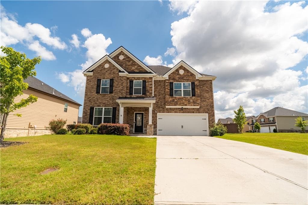 5 bedroom, 3 bathroom, 3,250 sq ft single family residence for sale at 3276 Papyrus Palm Road, Loganville, GA 30052