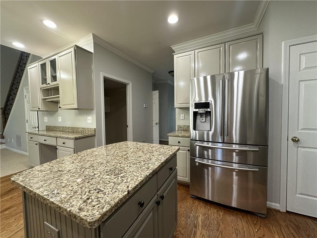 4 bedroom, 3 bathroom, 2,433 sq ft single family residence for rent at 11450 Findley Chase Court, Johns Creek, GA 30097 for $3,200 a month — photo 5