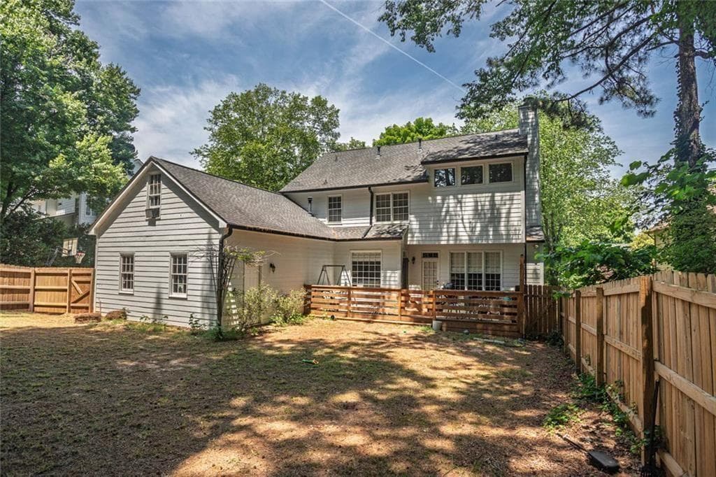 4 bedroom, 3 bathroom, 2,642 sq ft single family residence for sale at 2562 Forest Meadow Lane, Lawrenceville, GA 30043 — photo 8
