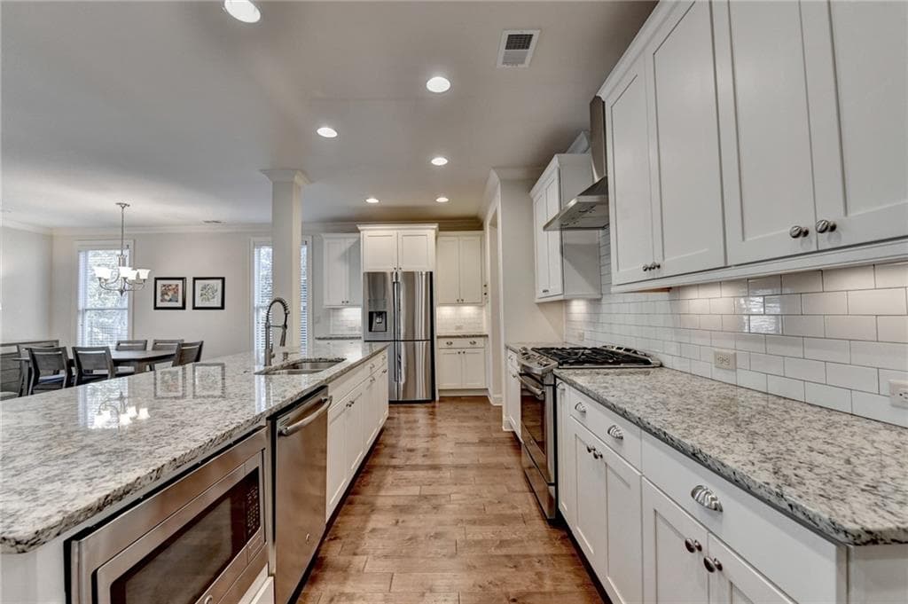 4 bedroom, 4 bathroom, 2,475 sq ft townhouse for sale at 5260 Cresslyn Ridge, Johns Creek, GA 30005 — photo 6