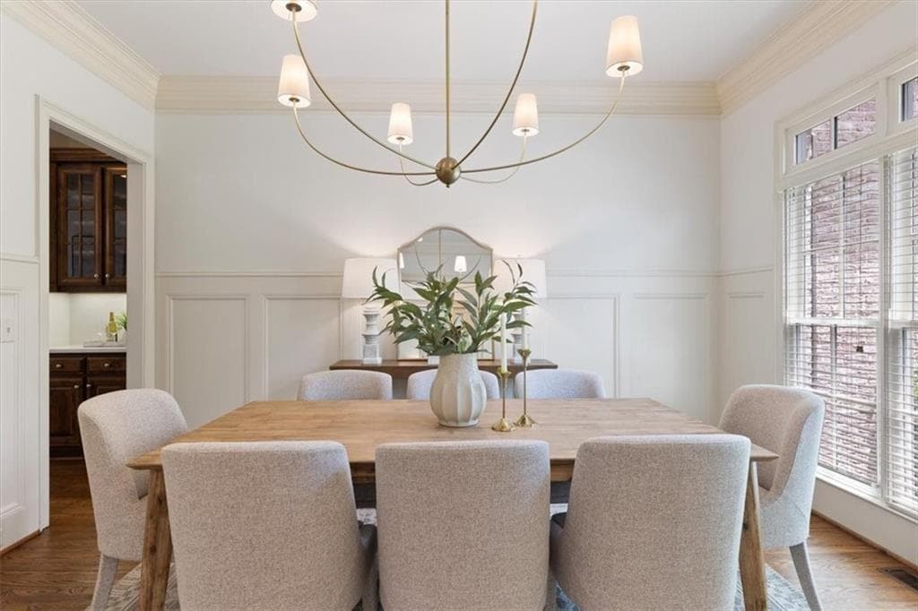 6 bedroom, 8 bathroom, 6,631 sq ft single family residence for sale at 1900 Evergrace Drive, Milton, GA 30009 — photo 5