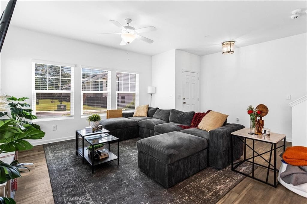 3 bedroom, 3 bathroom, 1,507 sq ft townhouse for sale at 4109 Kingsbere Way 129, Douglasville, GA 30135 — photo 5
