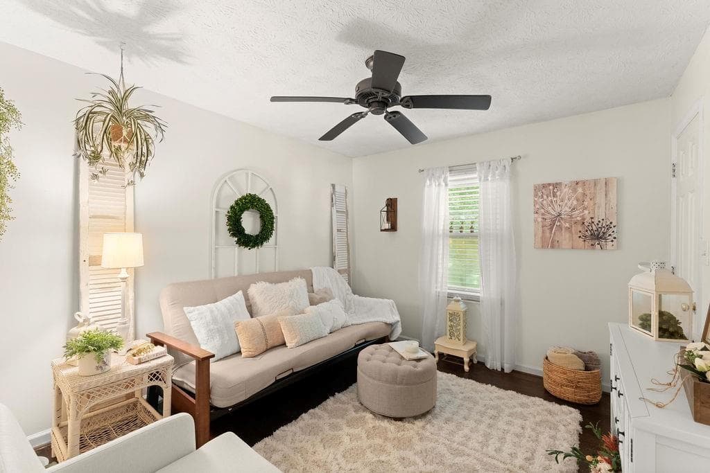 3 bedroom, 2 bathroom, 1,531 sq ft single family residence for sale at 4323 Hillview Drive, Acworth, GA 30101 — photo 10