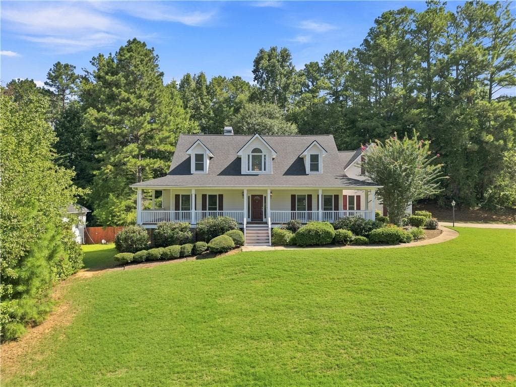 3 bedroom, 3 bathroom, 3,107 sq ft single family residence for sale at 81 Vestry Walk, Douglasville, GA 30134 — photo 2