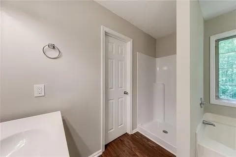 3 bedroom, 3 bathroom, 1,601 sq ft single family residence for sale at 4161 Wyndham Pointe Court, Buford, GA 30519 — photo 7