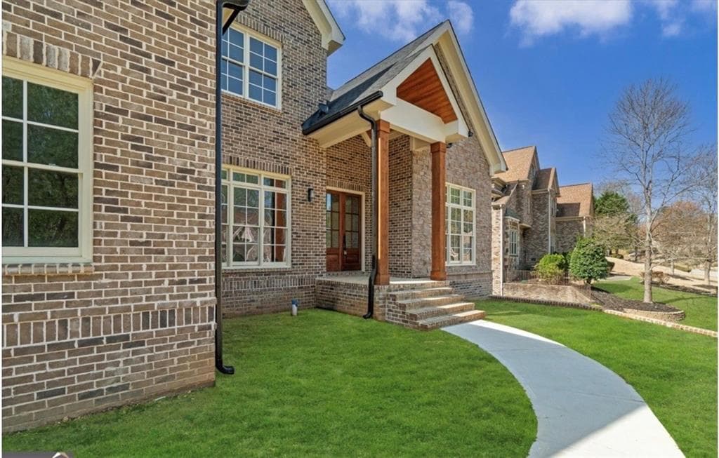 6 bedroom, 5 bathroom, 4,100 sq ft single family residence for sale at 5265 Brookhollow Drive, Douglasville, GA 30135 — photo 4