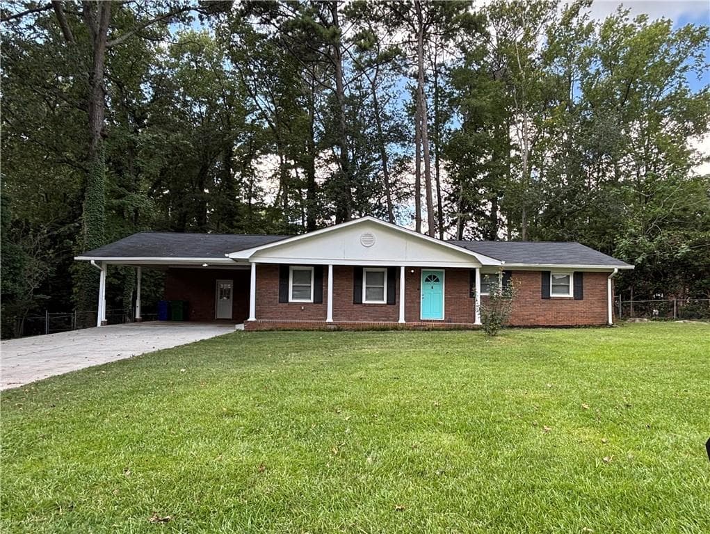 3 bedroom, 2 bathroom, 1,580 sq ft single family residence under contract at 2683 Stardust Trail, Decatur, GA 30034 — photo 2