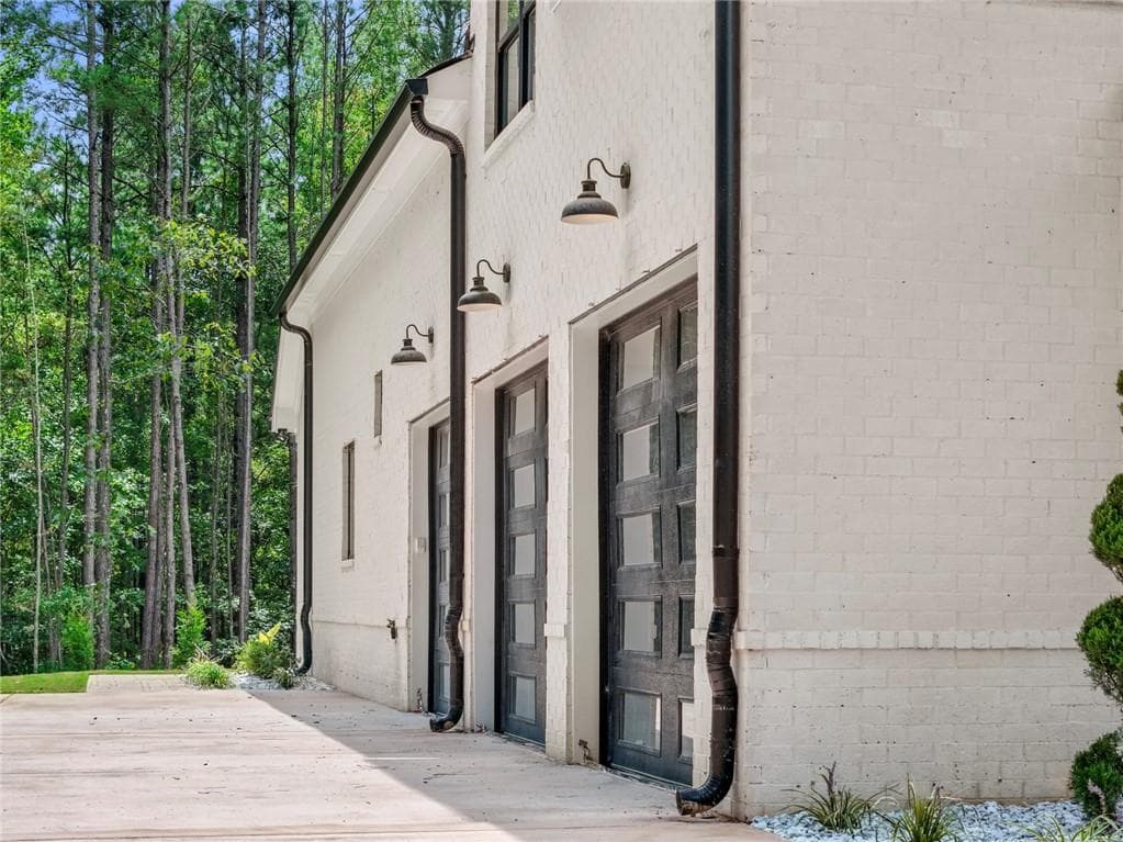 4 bedroom, 5 bathroom, 5,100 sq ft single family residence under contract at 9800 Cedar Grove Road, Chattahoochee Hills, GA 30213 — photo 7