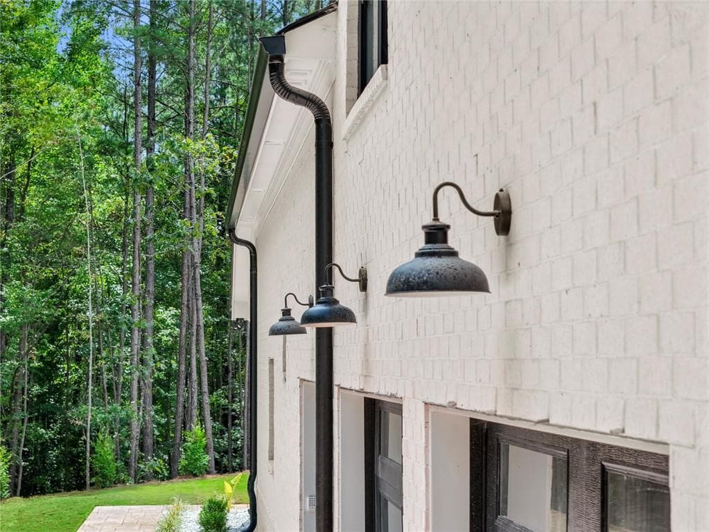 4 bedroom, 5 bathroom, 5,100 sq ft single family residence under contract at 9800 Cedar Grove Road, Chattahoochee Hills, GA 30213 — photo 8