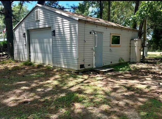 1 bedroom, 1 bathroom single family residence sold at 465 County Rd 506, Centre, AL 35960