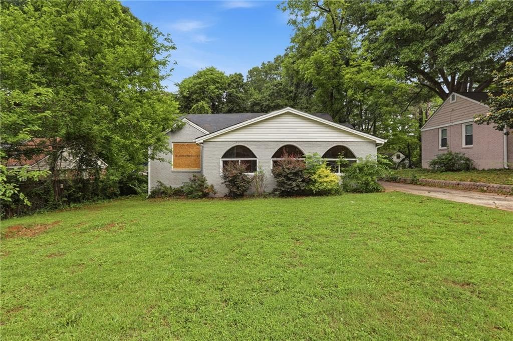 4 bedroom, 3 bathroom, 1,810 sq ft single family residence for sale at 2668 Joyce Avenue, Decatur, GA 30032 — photo 1 of 5