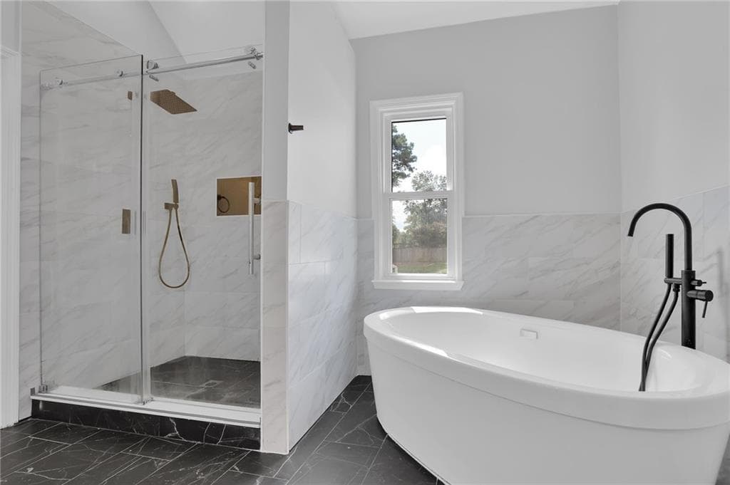 4 bedroom, 3 bathroom, 2,756 sq ft single family residence for sale at 2851 Carnegie Way, Marietta, GA 30064 — photo 2