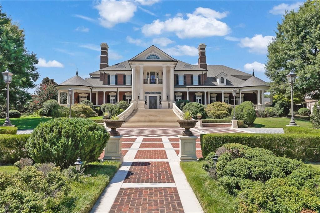 12 bedroom, 21 bathroom, 26,233 sq ft single family residence for sale at 5200 Moore Road, Suwanee, GA 30024 — photo 5
