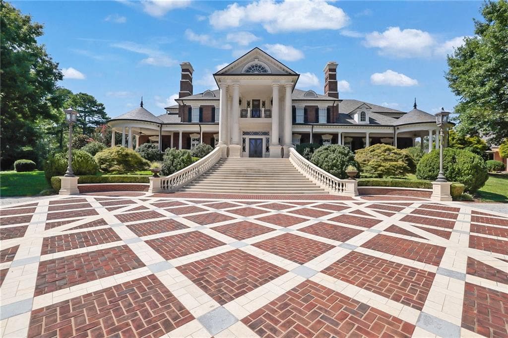 12 bedroom, 21 bathroom, 26,233 sq ft single family residence for sale at 5200 Moore Road, Suwanee, GA 30024 — photo 7