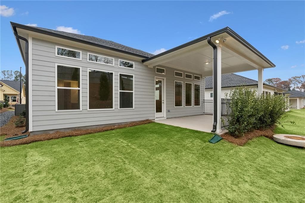 3 bedroom, 3 bathroom, 2,310 sq ft single family residence for sale at 242 Mill Chase Drive, Dallas, GA 30157 — photo 2