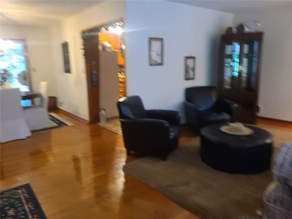 4 bedroom, 2 bathroom, 1,566 sq ft single family residence for sale at 1723 Fort Valley Drive, Atlanta, GA 30311 — photo 7