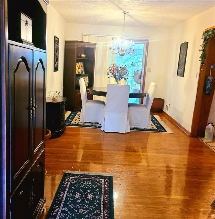4 bedroom, 2 bathroom, 1,566 sq ft single family residence for sale at 1723 Fort Valley Drive, Atlanta, GA 30311 — photo 8