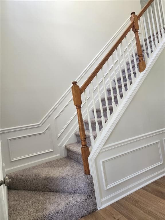 4 bedroom, 3 bathroom, 1,843 sq ft single family residence for sale at 848 Eagle Creek Court, Lawrenceville, GA 30044 — photo 6