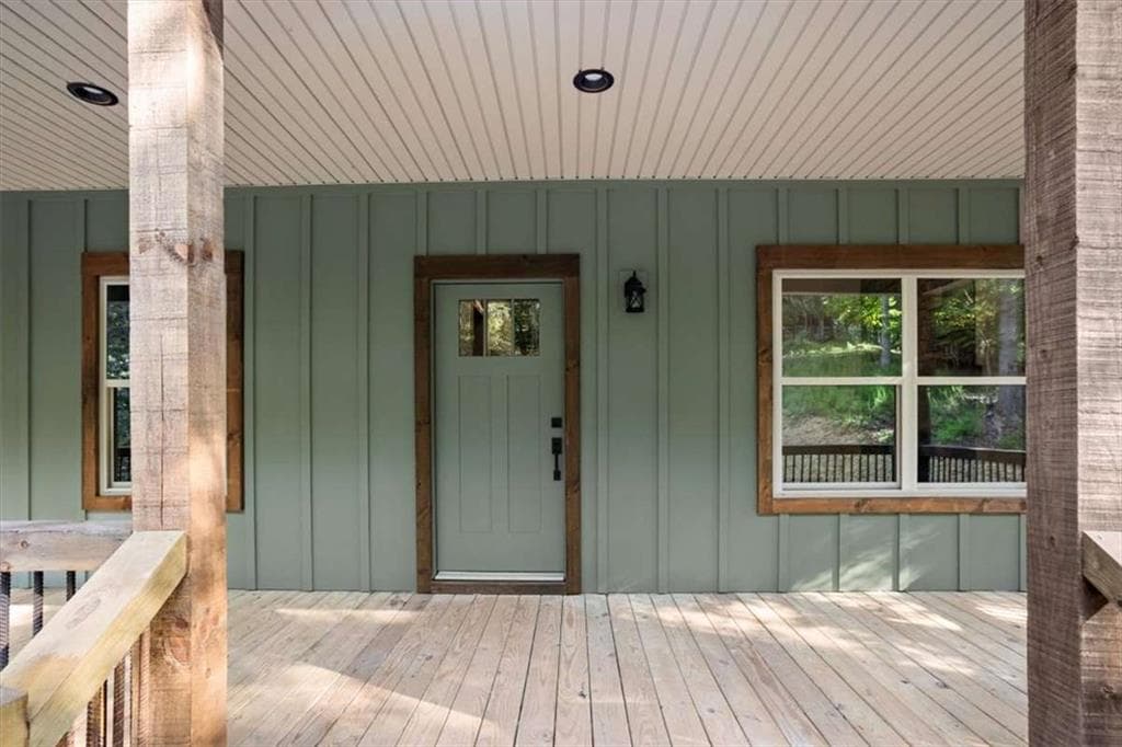 3 bedroom, 2 bathroom, 1,200 sq ft single family residence for sale at 285 Parnell Drive, Ellijay, GA 30540 — photo 3