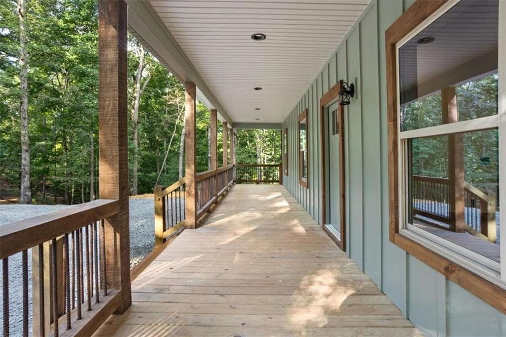 3 bedroom, 2 bathroom, 1,200 sq ft single family residence for sale at 285 Parnell Drive, Ellijay, GA 30540 — photo 5