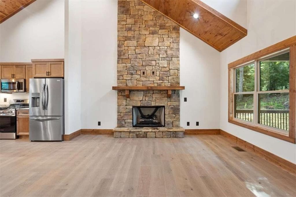 3 bedroom, 2 bathroom, 1,200 sq ft single family residence for sale at 285 Parnell Drive, Ellijay, GA 30540 — photo 7