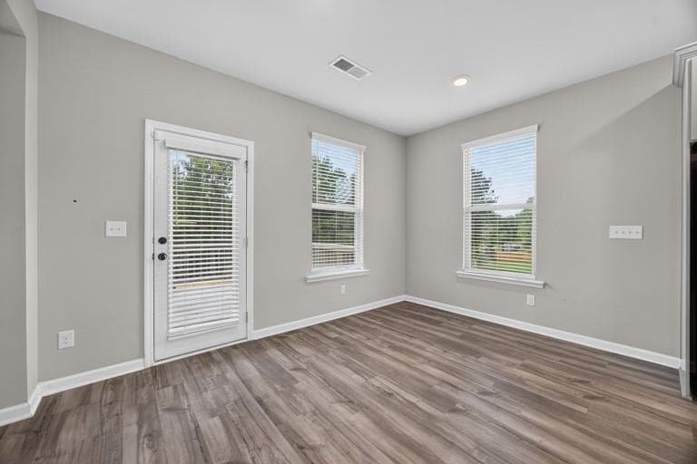 5 bedroom, 5 bathroom, 3,712 sq ft single family residence for sale at 161 Donovan Avenue, Locust Grove, GA 30248 — photo 8